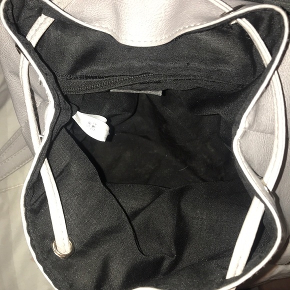 mini back pack - Picture 6 of 7